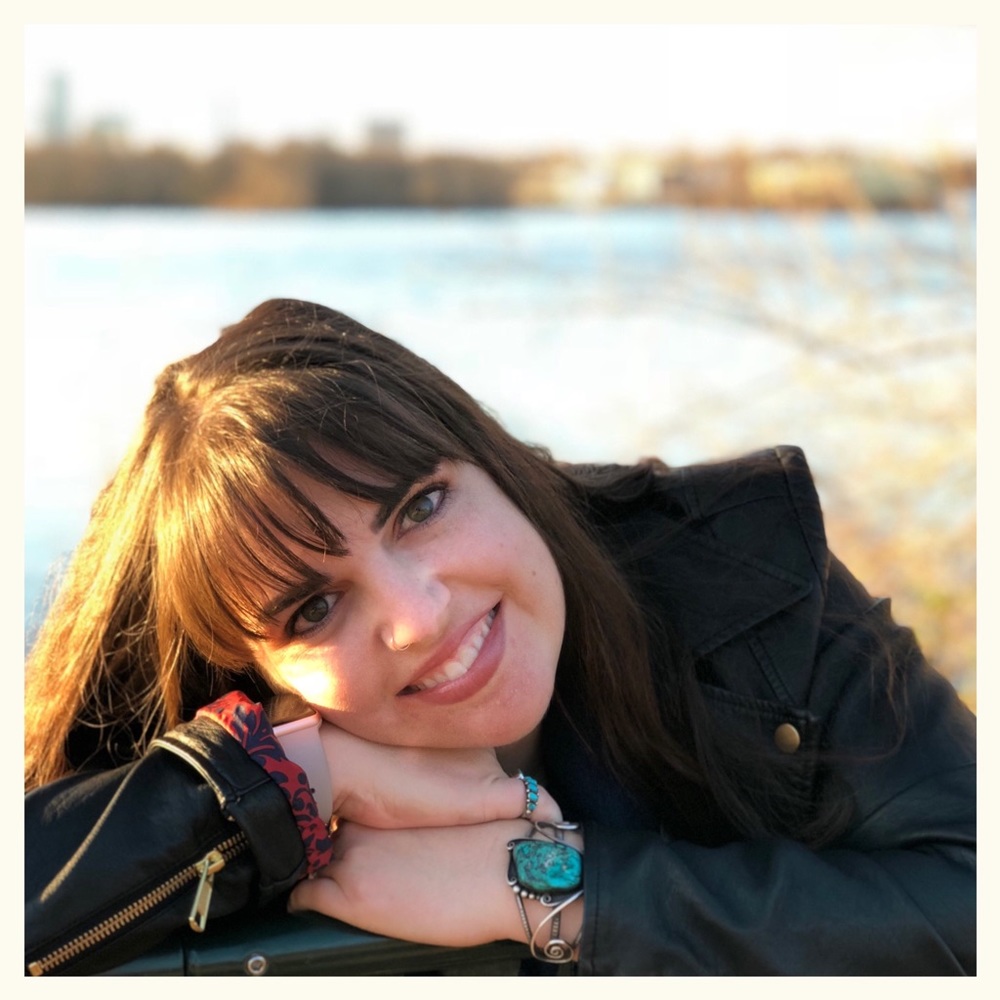 Meet your Posher, Kristin💗